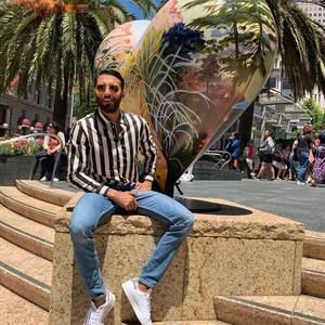 Meet your Posher, Binza